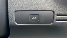 Volvo XC40 2.0 B4P Ultra Dark 5dr Auto Petrol Estate